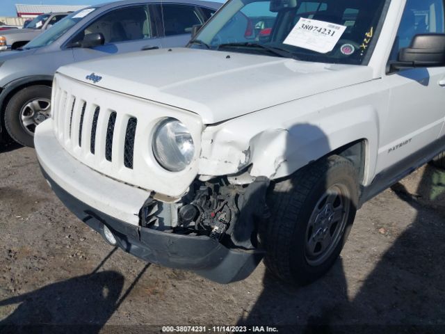 Photo 5 VIN: 1C4NJPBA0GD669468 - JEEP PATRIOT 