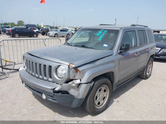 Photo 1 VIN: 1C4NJPBA0GD734769 - JEEP PATRIOT 