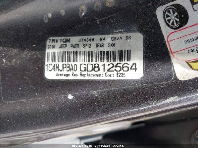 Photo 8 VIN: 1C4NJPBA0GD812564 - JEEP PATRIOT 