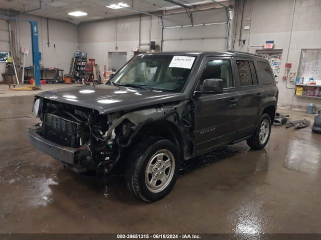 Photo 1 VIN: 1C4NJPBA0HD134884 - JEEP PATRIOT 