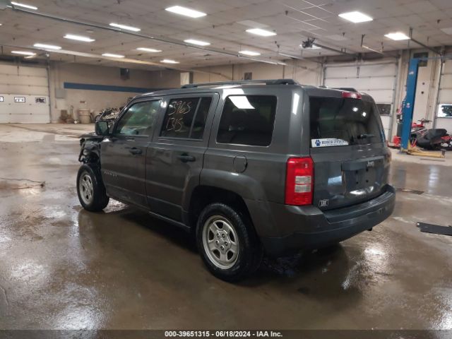 Photo 2 VIN: 1C4NJPBA0HD134884 - JEEP PATRIOT 