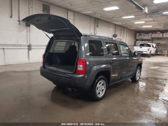 Photo 3 VIN: 1C4NJPBA0HD134884 - JEEP PATRIOT 