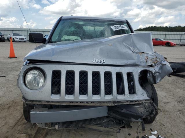 Photo 4 VIN: 1C4NJPBA0HD211527 - JEEP PATRIOT SP 