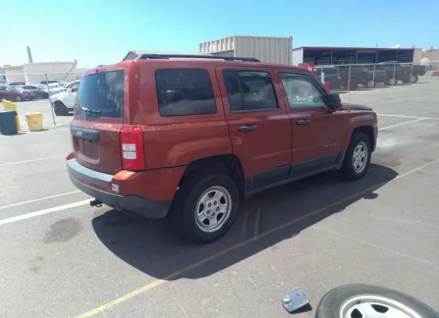 Photo 3 VIN: 1C4NJPBA1CD586920 - JEEP PATRIOT 