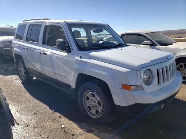 Photo 3 VIN: 1C4NJPBA1CD639504 - JEEP PATRIOT SP 