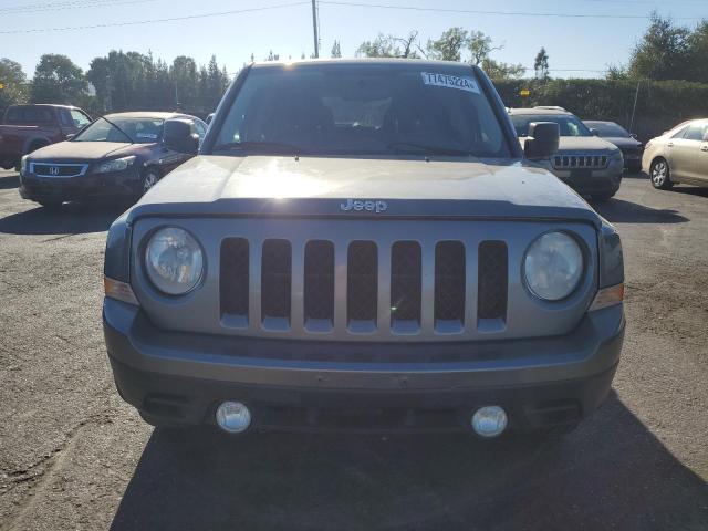 Photo 4 VIN: 1C4NJPBA1DD165913 - JEEP PATRIOT SP 