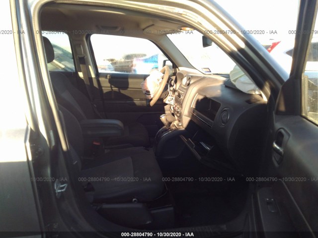 Photo 4 VIN: 1C4NJPBA1DD238374 - JEEP PATRIOT 