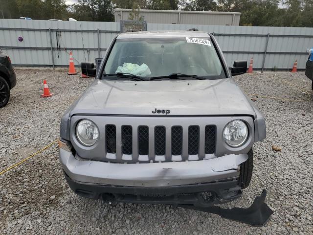 Photo 4 VIN: 1C4NJPBA1FD273886 - JEEP PATRIOT SP 