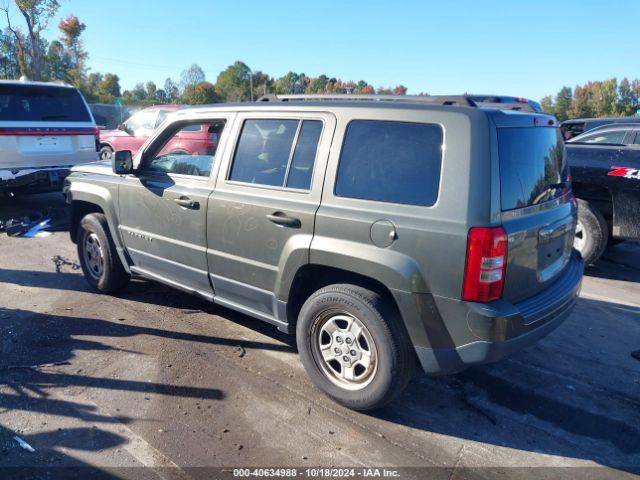 Photo 2 VIN: 1C4NJPBA1FD285388 - JEEP PATRIOT 