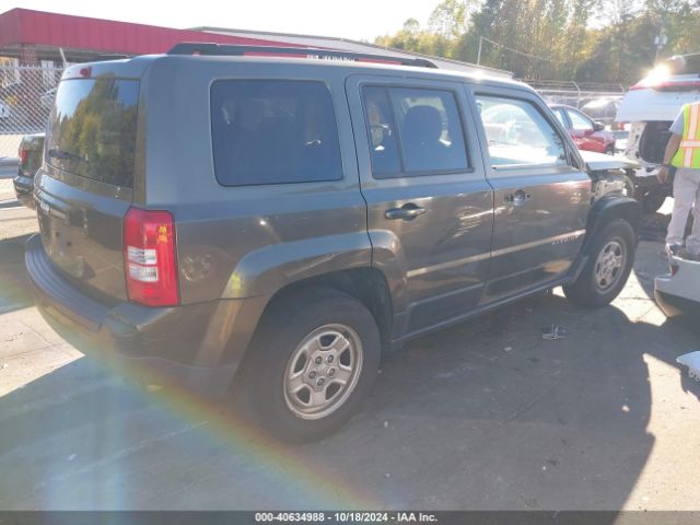 Photo 3 VIN: 1C4NJPBA1FD285388 - JEEP PATRIOT 