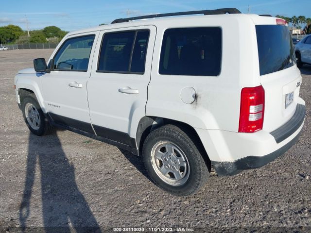 Photo 2 VIN: 1C4NJPBA1FD418652 - JEEP PATRIOT 