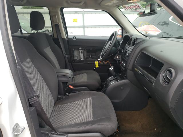 Photo 4 VIN: 1C4NJPBA1GD693276 - JEEP PATRIOT SPORT 