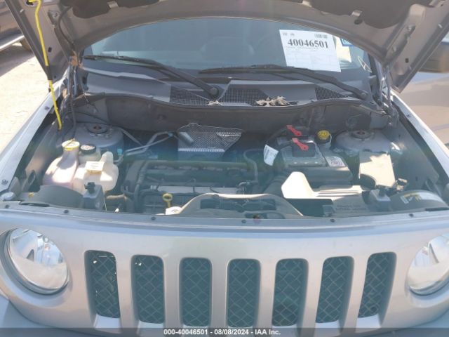 Photo 9 VIN: 1C4NJPBA1GD693391 - JEEP PATRIOT 