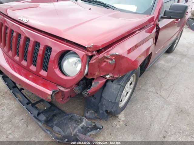 Photo 5 VIN: 1C4NJPBA1GD783785 - JEEP PATRIOT 