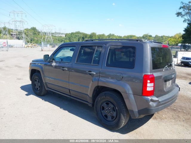 Photo 2 VIN: 1C4NJPBA1GD783821 - JEEP PATRIOT 