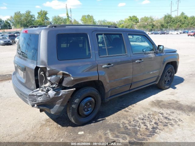 Photo 3 VIN: 1C4NJPBA1GD783821 - JEEP PATRIOT 