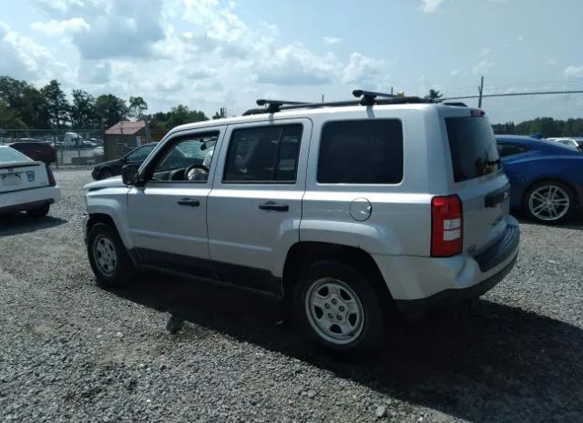 Photo 2 VIN: 1C4NJPBA2DD193820 - JEEP PATRIOT 