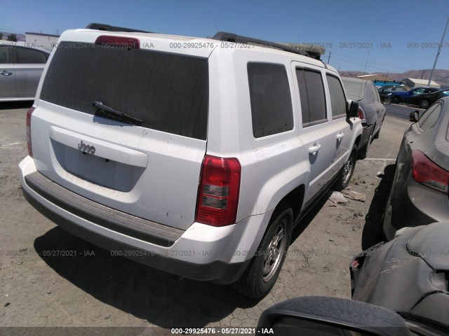 Photo 3 VIN: 1C4NJPBA2ED632001 - JEEP PATRIOT 