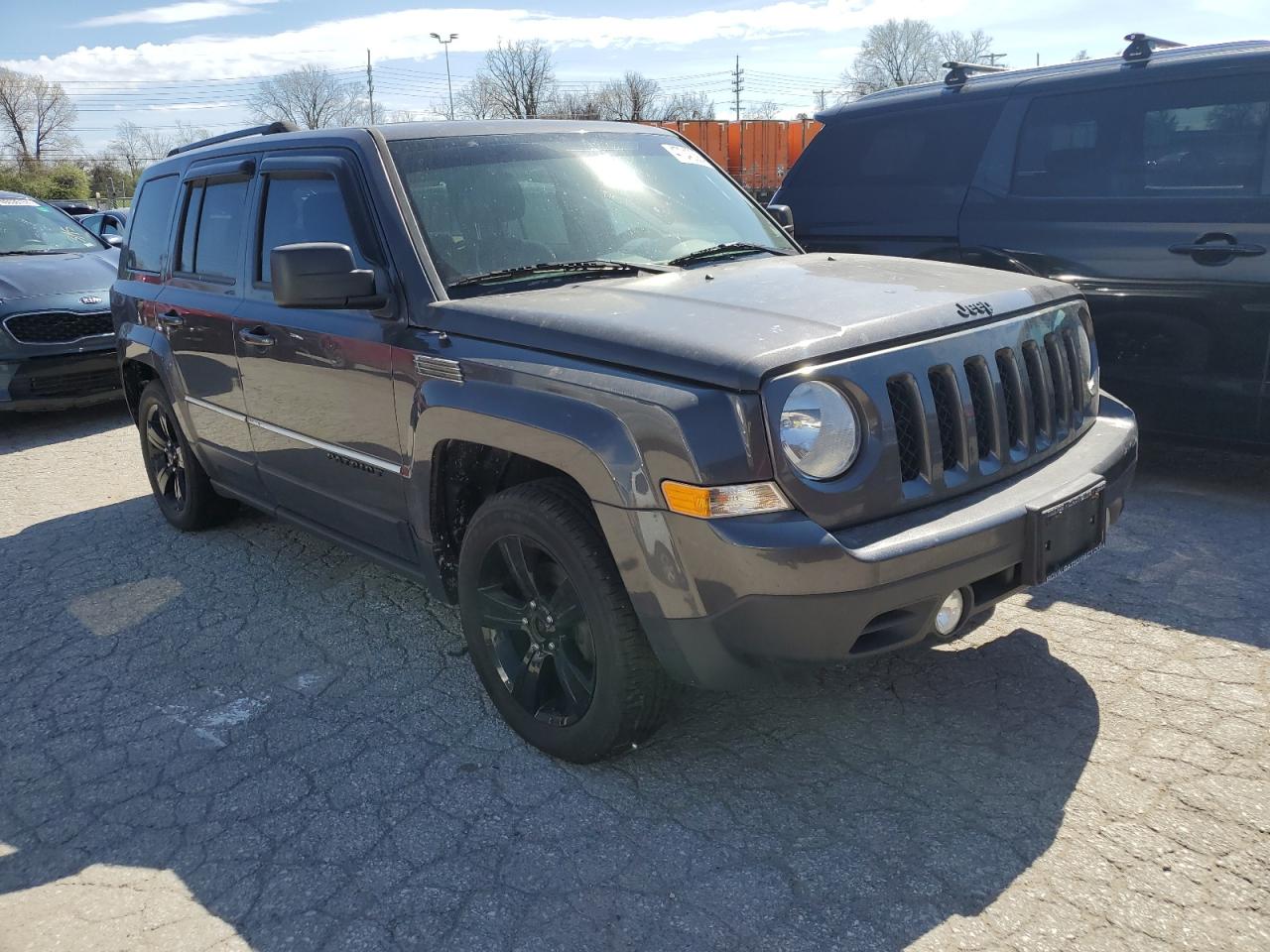 Photo 3 VIN: 1C4NJPBA2FD386696 - JEEP LIBERTY (PATRIOT) 