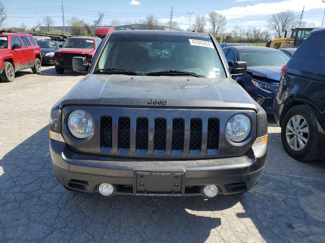 Photo 4 VIN: 1C4NJPBA2FD386696 - JEEP LIBERTY (PATRIOT) 