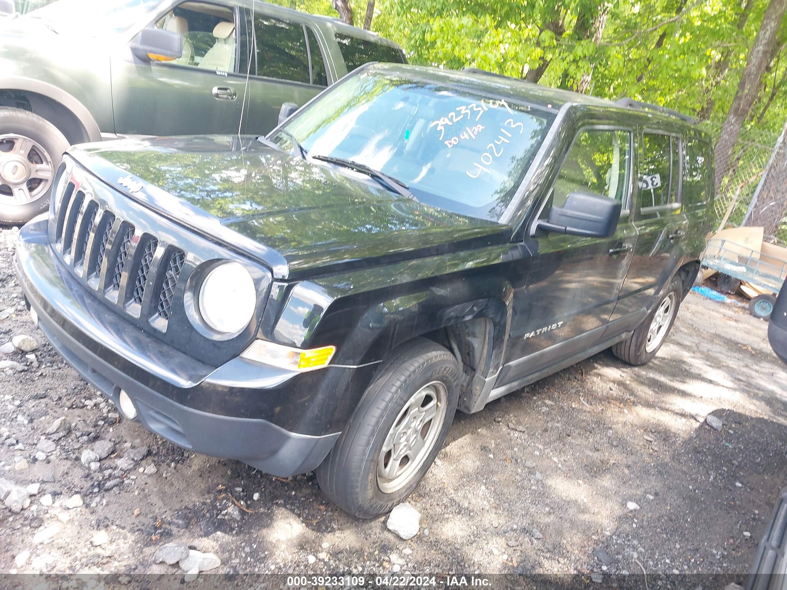 Photo 1 VIN: 1C4NJPBA2FD402413 - JEEP LIBERTY (PATRIOT) 