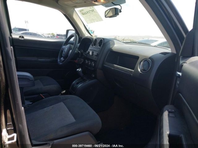 Photo 4 VIN: 1C4NJPBA2GD543659 - JEEP PATRIOT 