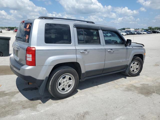 Photo 2 VIN: 1C4NJPBA2GD609451 - JEEP PATRIOT 