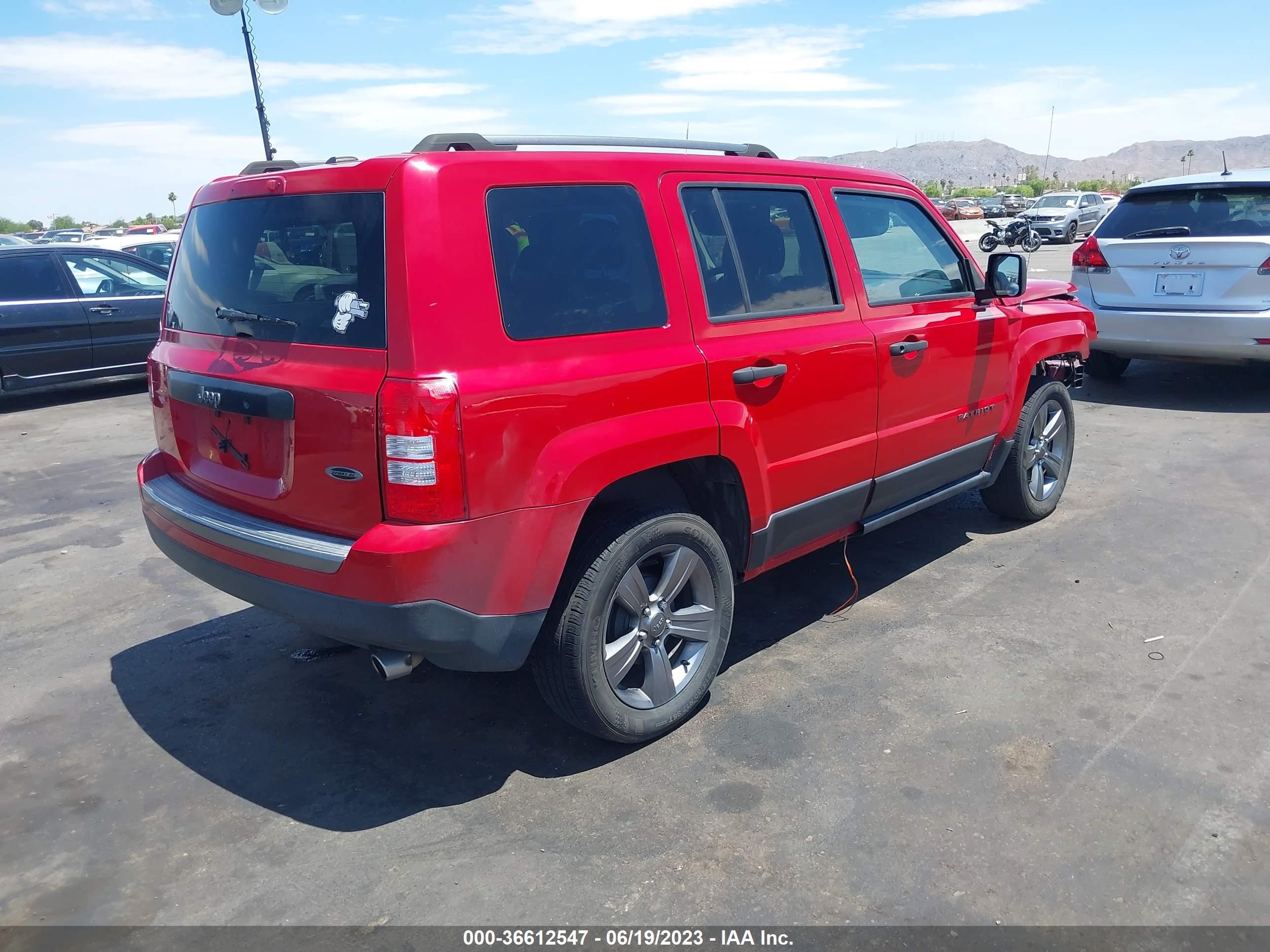 Photo 3 VIN: 1C4NJPBA2GD787991 - JEEP LIBERTY (PATRIOT) 