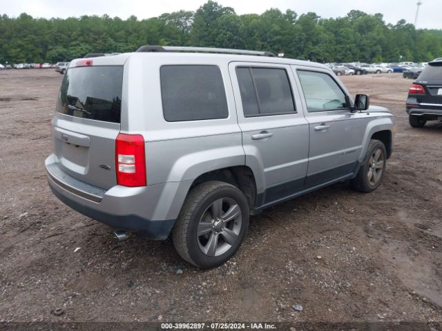 Photo 3 VIN: 1C4NJPBA2GD788252 - JEEP PATRIOT 