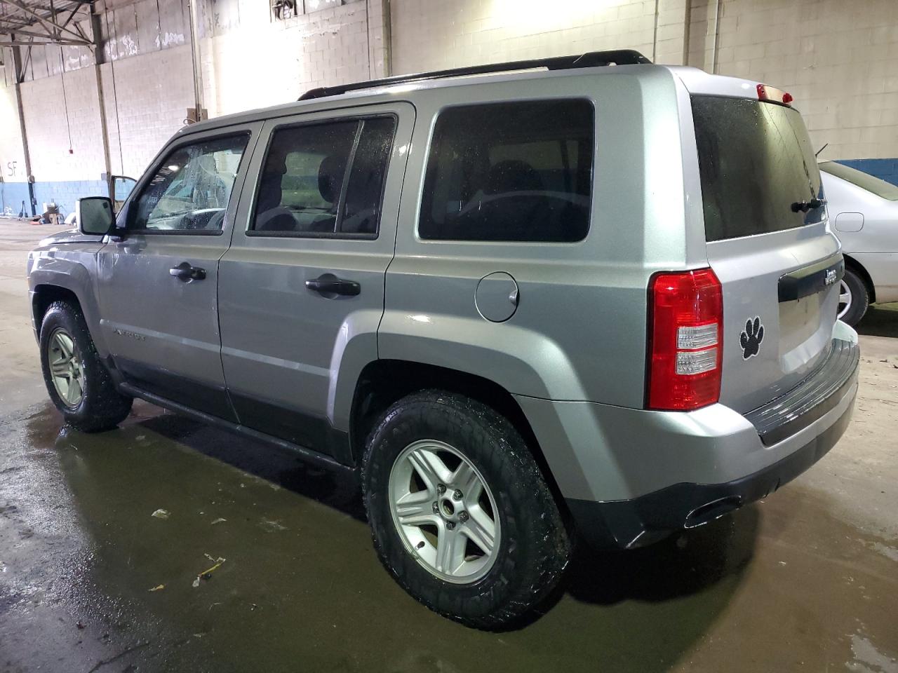 Photo 1 VIN: 1C4NJPBA2GD815322 - JEEP LIBERTY (PATRIOT) 