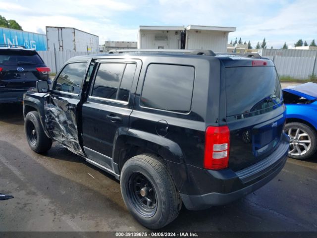 Photo 2 VIN: 1C4NJPBA3DD115739 - JEEP PATRIOT 