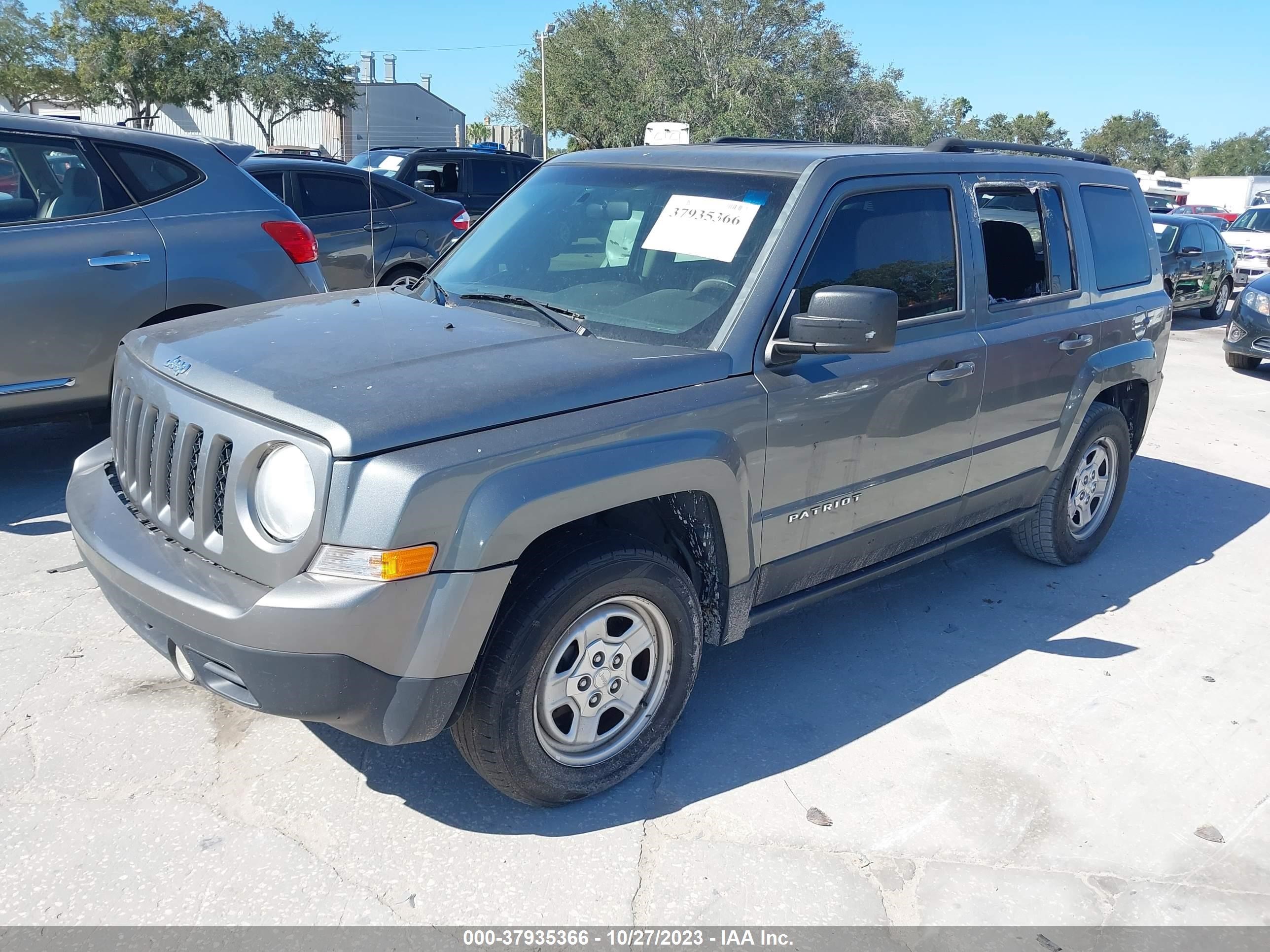 Photo 1 VIN: 1C4NJPBA3ED552657 - JEEP LIBERTY (PATRIOT) 