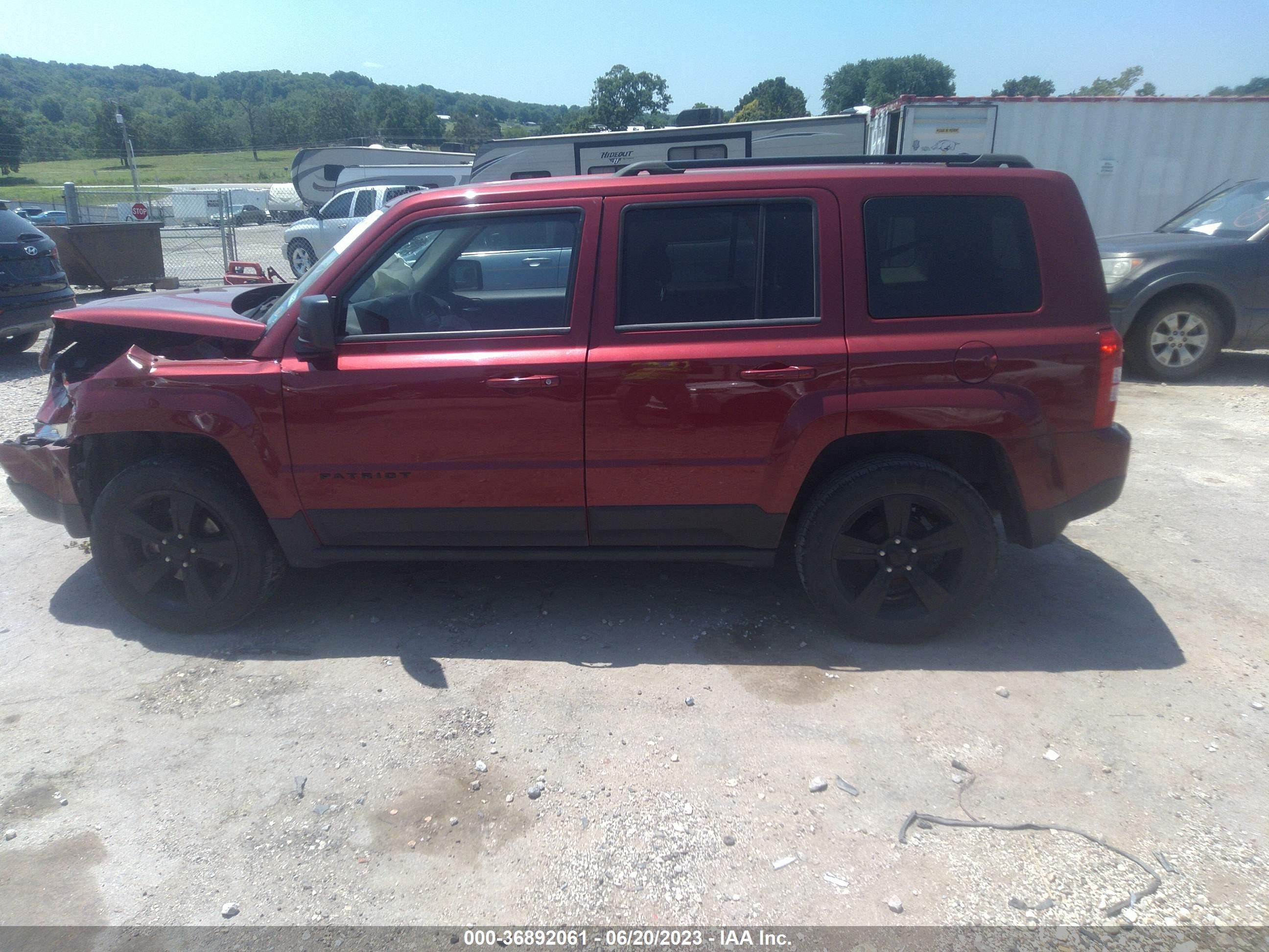 Photo 13 VIN: 1C4NJPBA3FD429054 - JEEP LIBERTY (PATRIOT) 