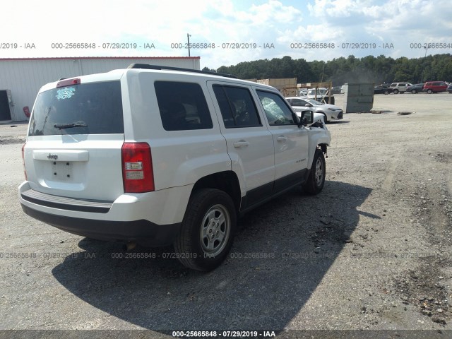 Photo 3 VIN: 1C4NJPBA3GD589128 - JEEP PATRIOT 