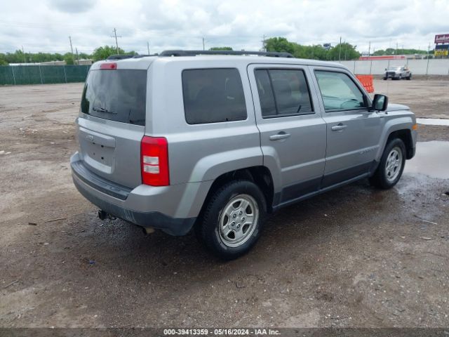 Photo 3 VIN: 1C4NJPBA3GD715309 - JEEP PATRIOT 