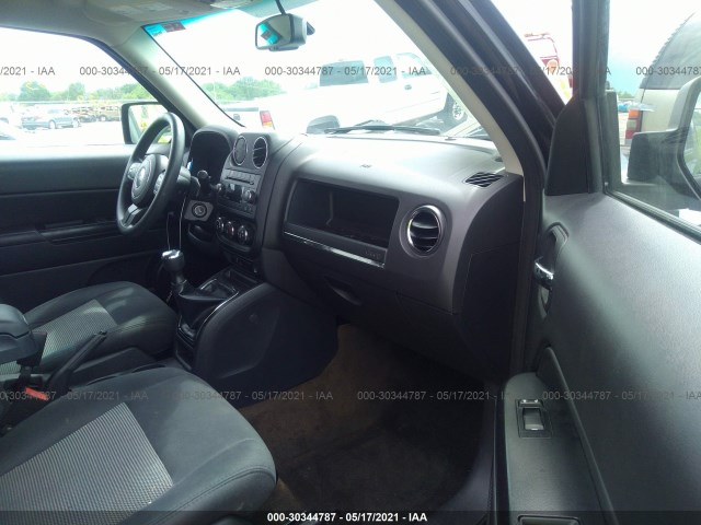 Photo 4 VIN: 1C4NJPBA3GD721336 - JEEP PATRIOT 