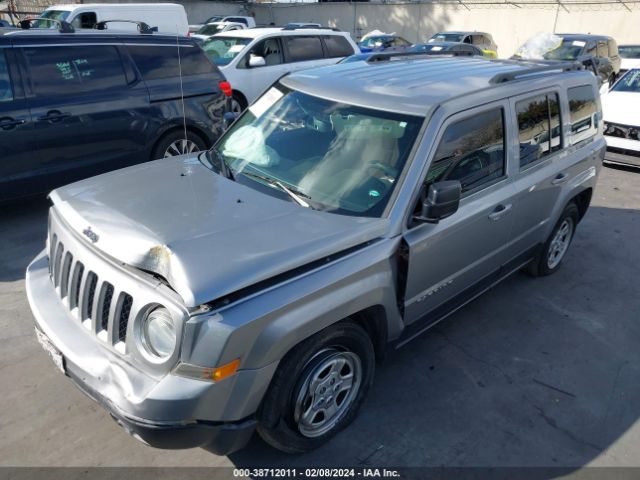 Photo 1 VIN: 1C4NJPBA3GD753428 - JEEP PATRIOT 