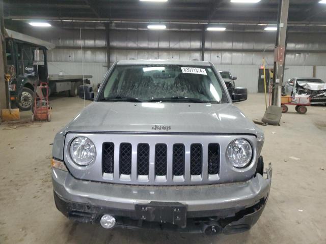 Photo 4 VIN: 1C4NJPBA3GD761187 - JEEP PATRIOT SP 