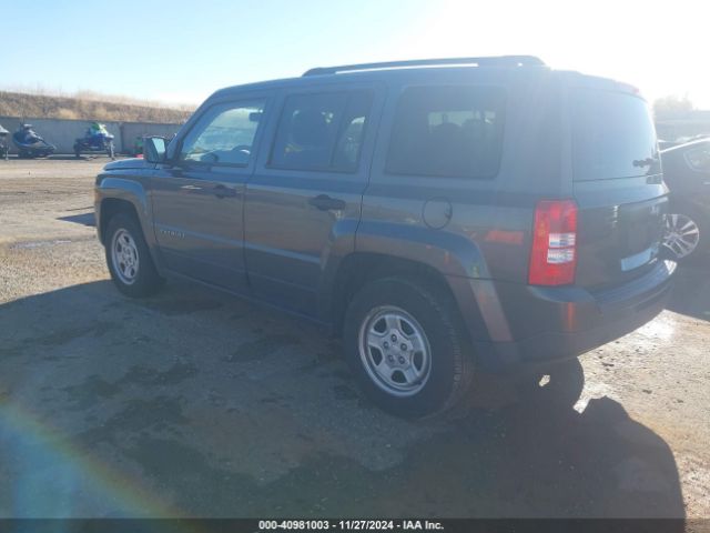 Photo 2 VIN: 1C4NJPBA3GD815359 - JEEP PATRIOT 