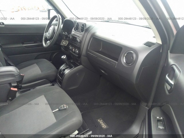 Photo 4 VIN: 1C4NJPBA4CD550588 - JEEP PATRIOT 