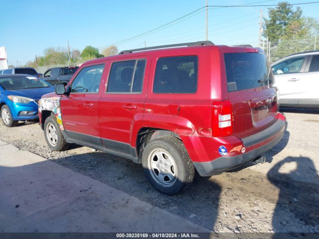 Photo 2 VIN: 1C4NJPBA4CD590878 - JEEP PATRIOT 