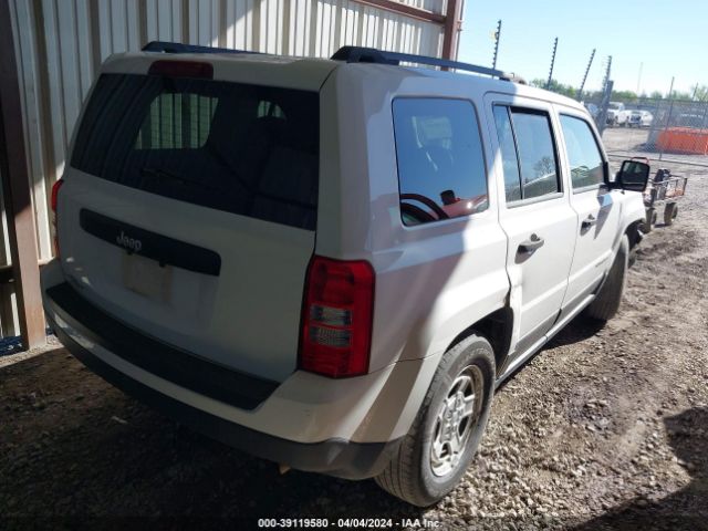 Photo 3 VIN: 1C4NJPBA4DD250664 - JEEP PATRIOT 