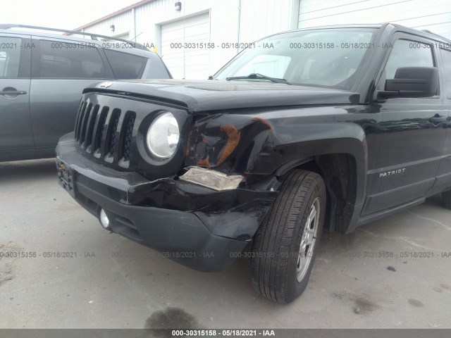 Photo 5 VIN: 1C4NJPBA4ED689901 - JEEP PATRIOT 