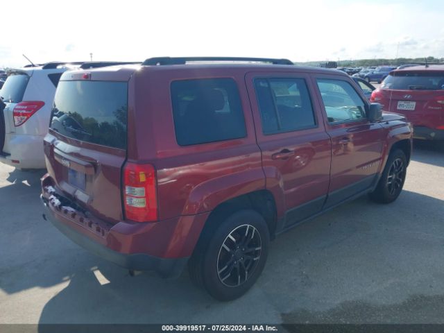 Photo 3 VIN: 1C4NJPBA4FD247301 - JEEP PATRIOT 