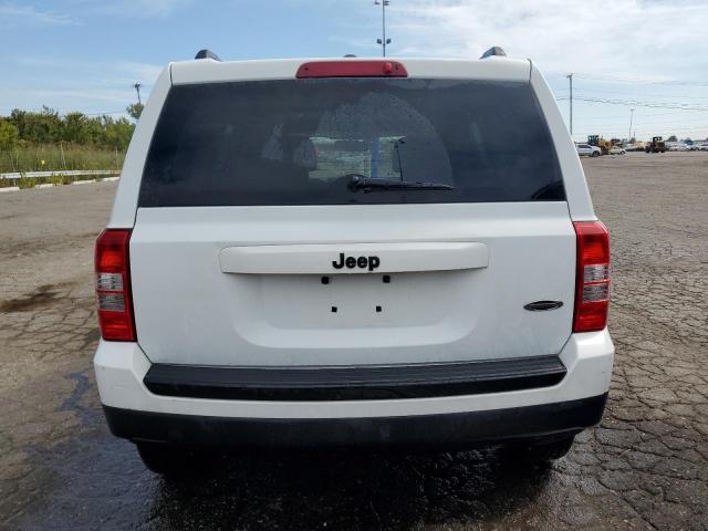 Photo 5 VIN: 1C4NJPBA4FD318772 - JEEP PATRIOT SP 