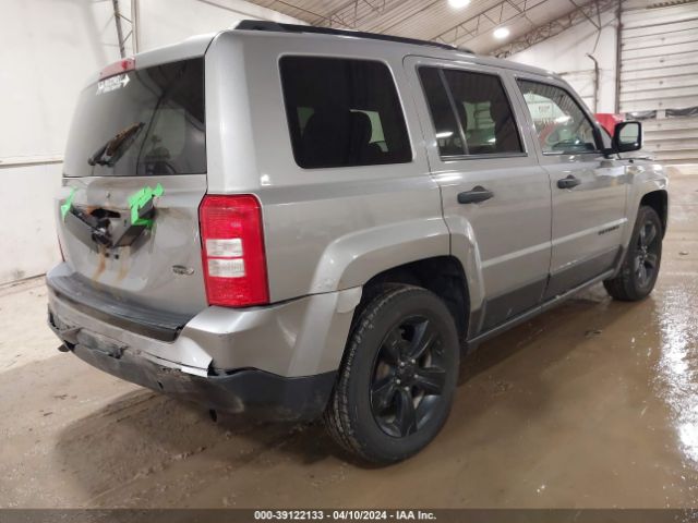 Photo 3 VIN: 1C4NJPBA4FD388823 - JEEP PATRIOT 