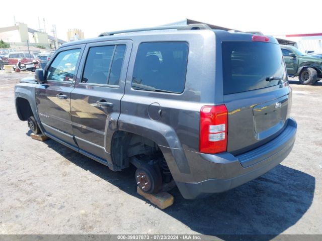 Photo 2 VIN: 1C4NJPBA4GD677346 - JEEP PATRIOT 