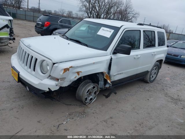 Photo 1 VIN: 1C4NJPBA4GD812177 - JEEP PATRIOT 