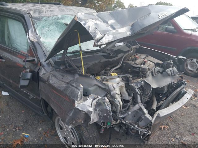 Photo 5 VIN: 1C4NJPBA4HD132717 - JEEP PATRIOT 