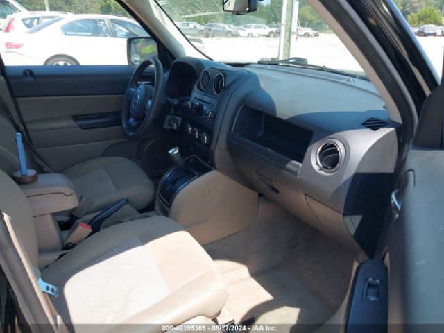 Photo 4 VIN: 1C4NJPBA4HD149257 - JEEP PATRIOT 